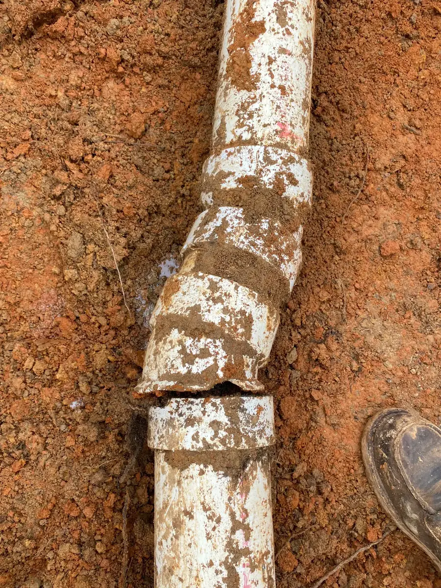 Sewer Joint Failure: Close Up
