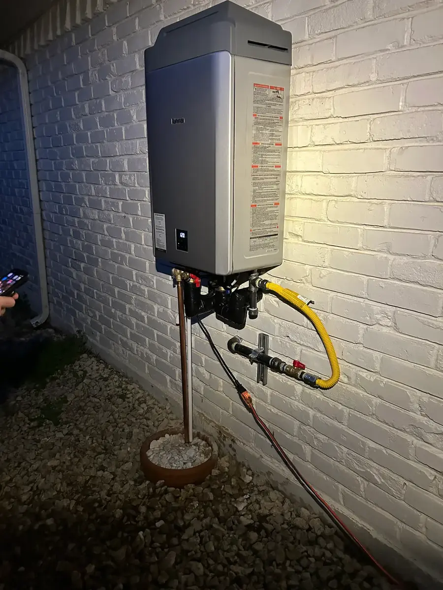 Rinnai Tankless: Full View