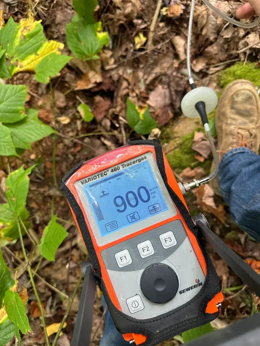 Gas Leak Detection: 900 ppm in Wooded Area